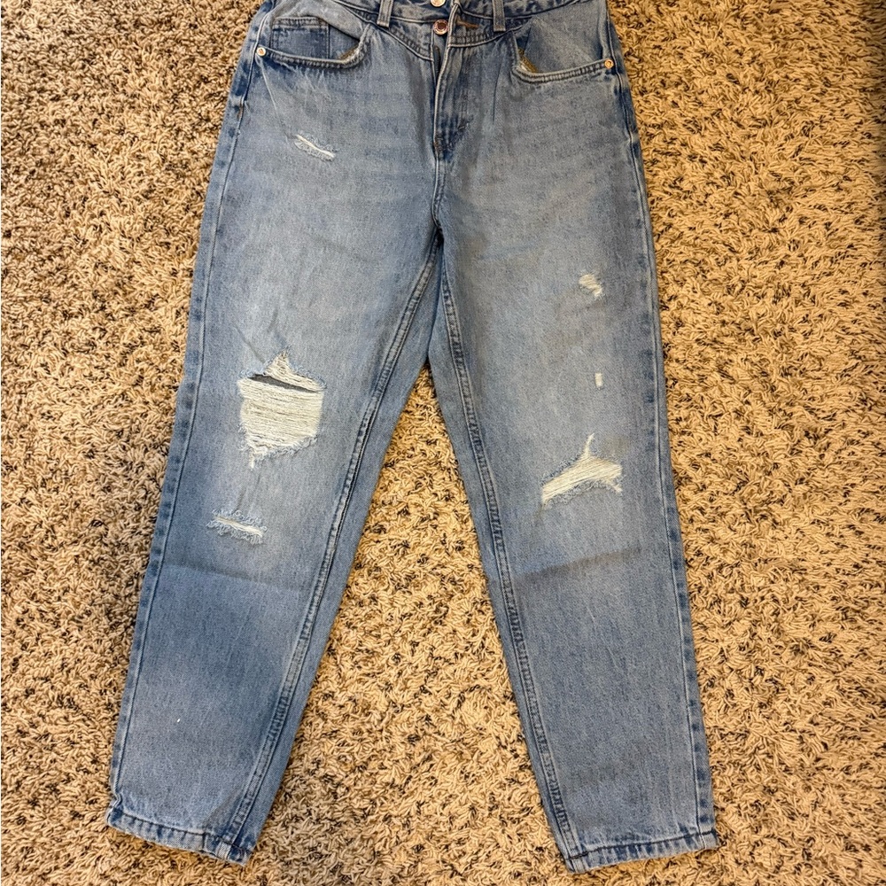 Womens(mom jeans) Distressed Light Blue Jeans